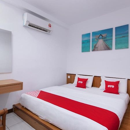 โอโย 89345 อาปิ-อาปิ จีเอช Hotel โกตาคินาบาลู ภายนอก รูปภาพ