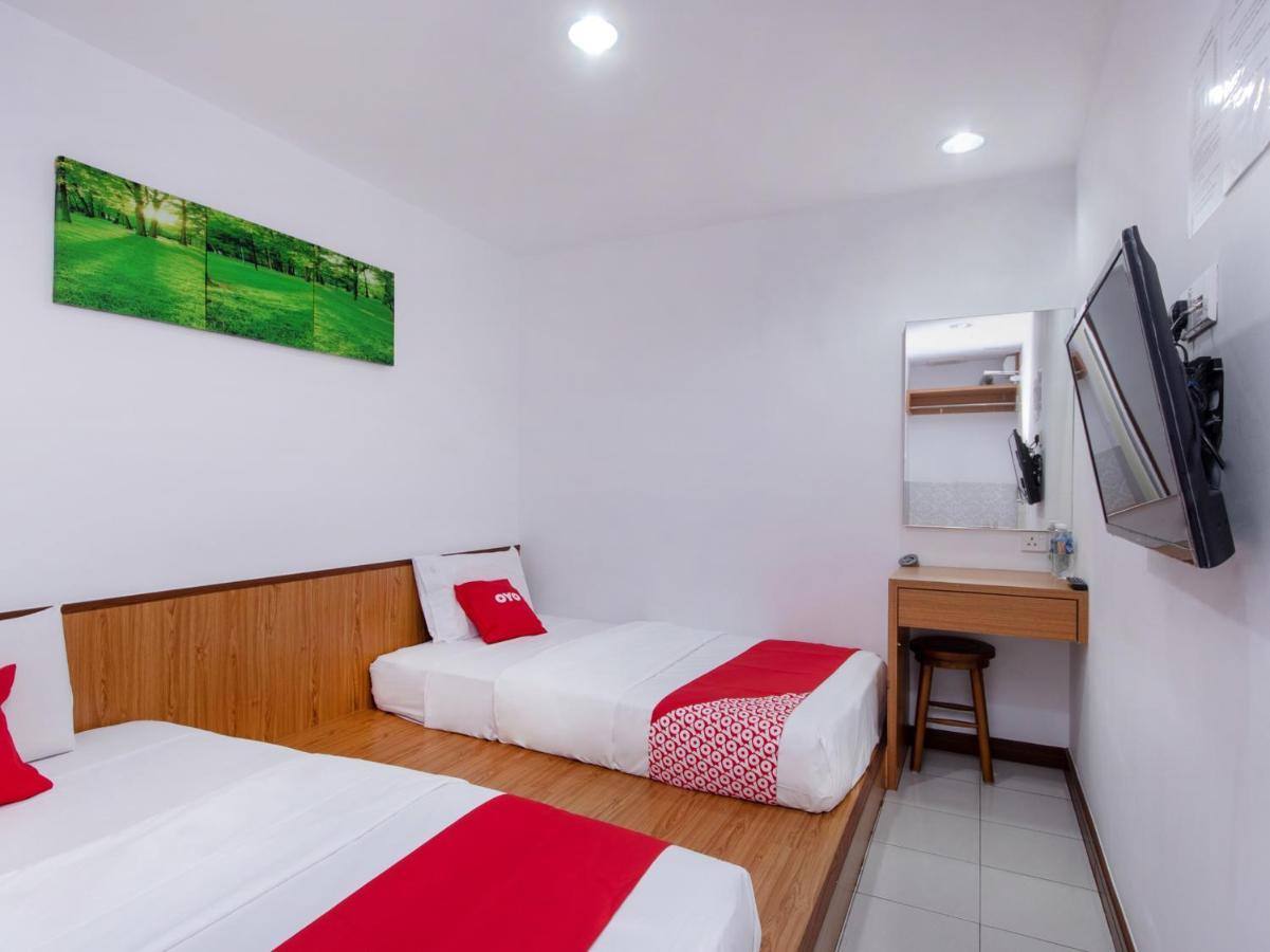 โอโย 89345 อาปิ-อาปิ จีเอช Hotel โกตาคินาบาลู ภายนอก รูปภาพ